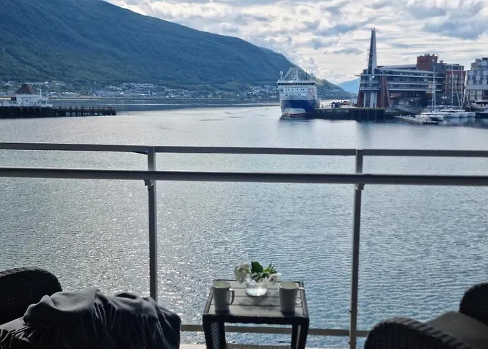 The Seaview - Harbour! * Tromsø