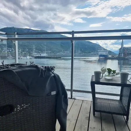 The Seaview - Harbour! * Tromsø